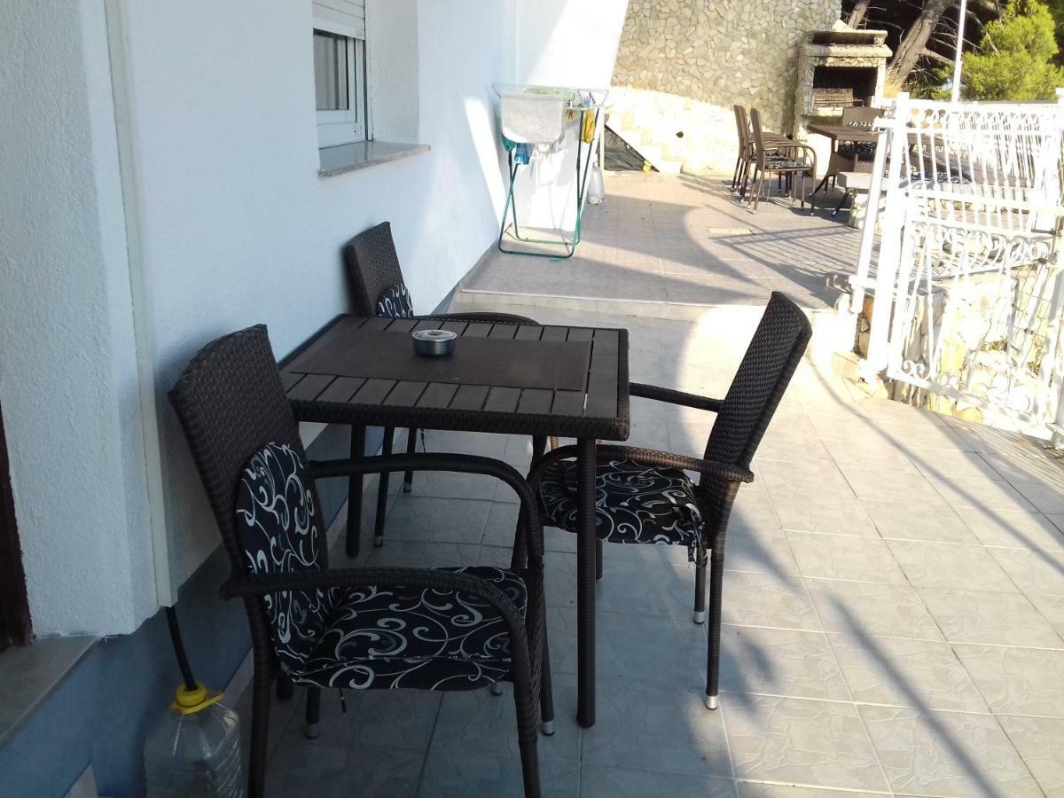 Apartmani Lastro Jesenice  Exteriér fotografie